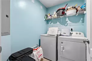 141 Old Pond Rd, Springboro, OH 45066 - Photo 13