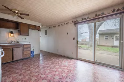 7619 Bassett Drive, Huber Heights, OH 45424 - Photo 5