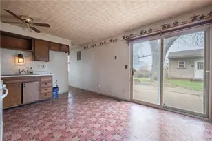 7619 Bassett Dr, Huber Heights, OH 45424 - Photo 5