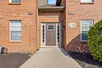 10555 Montgomery Road #5, Sycamore Township, OH 45242 - Photo 1