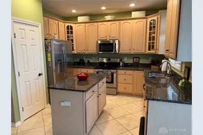 1629 Sunnington Grove Drive, Washington Twp, OH 45458 - Photo 11