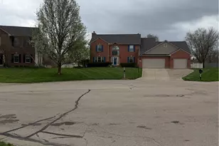 1629 Sunnington Grove Dr, Washington Twp, OH 45458 - Photo 31