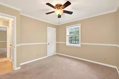 1810 S Main Street, Dayton, OH 45409 - Photo 25