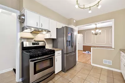 1810 S Main Street, Dayton, OH 45409 - Photo 23