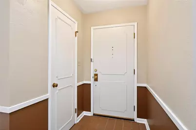 1810 S Main Street, Dayton, OH 45409 - Photo 7