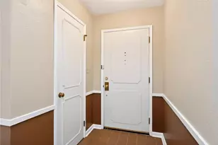 1810 S Main St, Dayton, OH 45409 - Photo 7