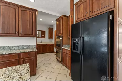 709 Brookmeade Court, Beavercreek, OH 45434 - Photo 23