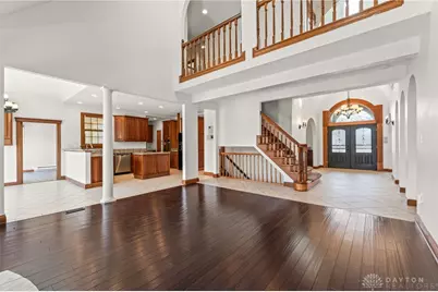 709 Brookmeade Court, Beavercreek, OH 45434 - Photo 17