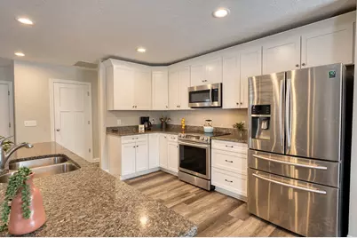 1978 Lakeview Drive, Xenia, OH 45385 - Photo 3