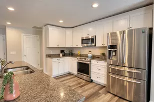 1978 Lakeview Dr, Xenia, OH 45385 - Photo 3