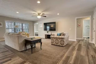 1978 Lakeview Dr, Xenia, OH 45385 - Photo 11