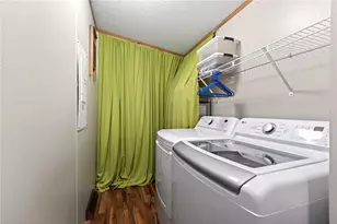 312 E Pike St, Christiansburg, OH 45389 - Photo 19