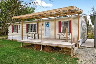 312 E Pike Street, Christiansburg, OH 45389 - Photo 3