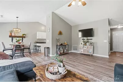 4381 Coach Light Trail, Dayton, OH 45424 - Photo 9