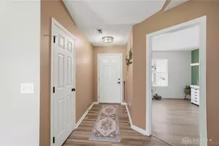 4381 Coach Light Trail, Dayton, OH 45424 - Photo 5