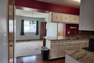 313 Highland Dr, Englewood, OH 45322 - Photo 7