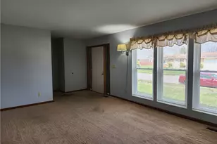 313 Highland Dr, Englewood, OH 45322 - Photo 17