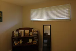 6810 Hubbard Dr, Dayton, OH 45424 - Photo 11