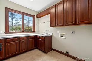 3859 Murphy's Crossing, Sugarcreek Twp, OH 45440 - Photo 17