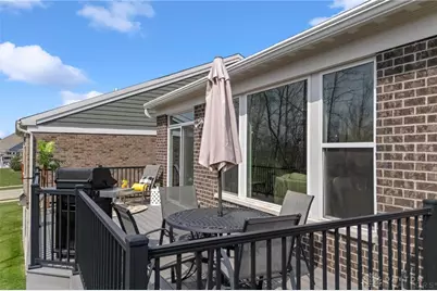 5093 Renaissance Park Drive, Middletown, OH 45005 - Photo 7