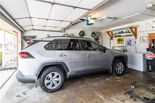 6600 Rosecliff Pl, Miami Township, OH 45449 - Photo 17