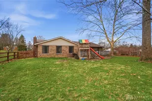 2848 Ellen Ln, Beavercreek, OH 45430 - Photo 57