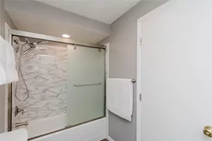 9043 Academy View Ct, Washington Twp, OH 45458 - Photo 29