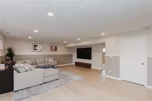 9043 Academy View Ct, Washington Twp, OH 45458 - Photo 23