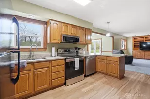 2255 Woodstock Ct, Troy, OH 45373 - Photo 15