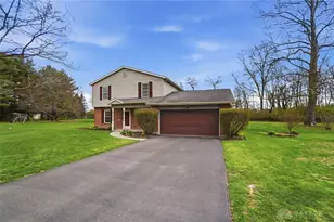 2255 Woodstock Ct, Troy, OH 45373 - Photo 3