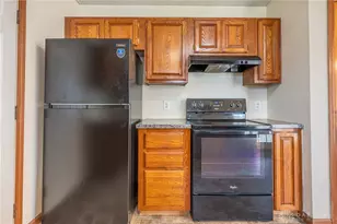 921 McDowell St, Xenia, OH 45385 - Photo 9