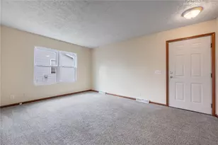 921 McDowell St, Xenia, OH 45385 - Photo 3