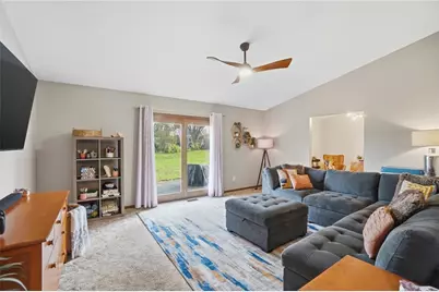 631 Wilson Park Drive, Dayton, OH 45449 - Photo 9