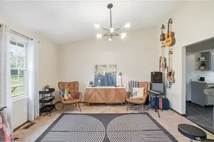 631 Wilson Park Dr, Dayton, OH 45449 - Photo 13