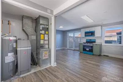 2416 Rona Village Boulevard, Fairborn, OH 45324 - Photo 5