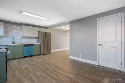 2416 Rona Village Boulevard, Fairborn, OH 45324 - Photo 9