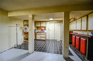 3223 Ravenwood Rd, Fairborn, OH 45324 - Photo 23