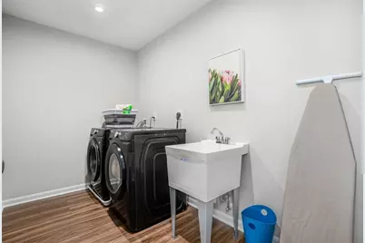 1392 Soaring Way, Hamilton Township, OH 45039 - Photo 17