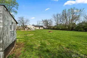 8969 Franklin-Trenton Rd, Franklin Twp, OH 45005 - Photo 11