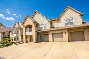 833 Neeb, Cincinnati, OH 45233 - Photo 3