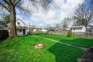 333 S 5th St, Miamisburg, OH 45342 - Photo 15