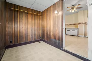 333 S 5th St, Miamisburg, OH 45342 - Photo 11