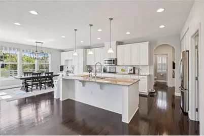 10276 Benjamin Way, Centerville, OH 45458 - Photo 11