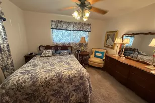 5723 Lily Ln, Harrison Twp, OH 45414 - Photo 17