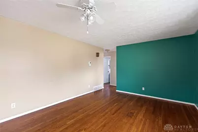 5311 Eastman Avenue, Mad River Twp, OH 45432 - Photo 7