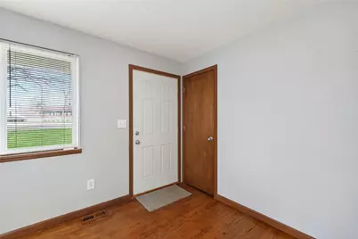 4842 Hamlin Drive, Dayton, OH 45414 - Photo 7