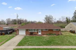 1681 Hillwood Dr, Kettering, OH 45439 - Photo 23