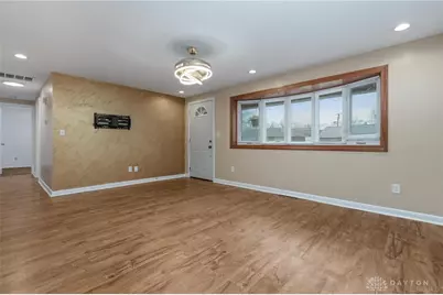 1681 Hillwood Drive, Kettering, OH 45439 - Photo 7