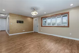 1681 Hillwood Dr, Kettering, OH 45439 - Photo 7