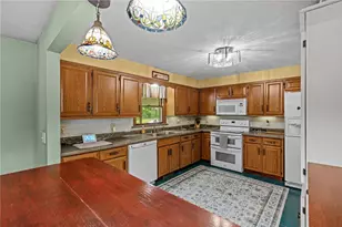 203 N Bickett Rd, Xenia Twp, OH 45385 - Photo 9